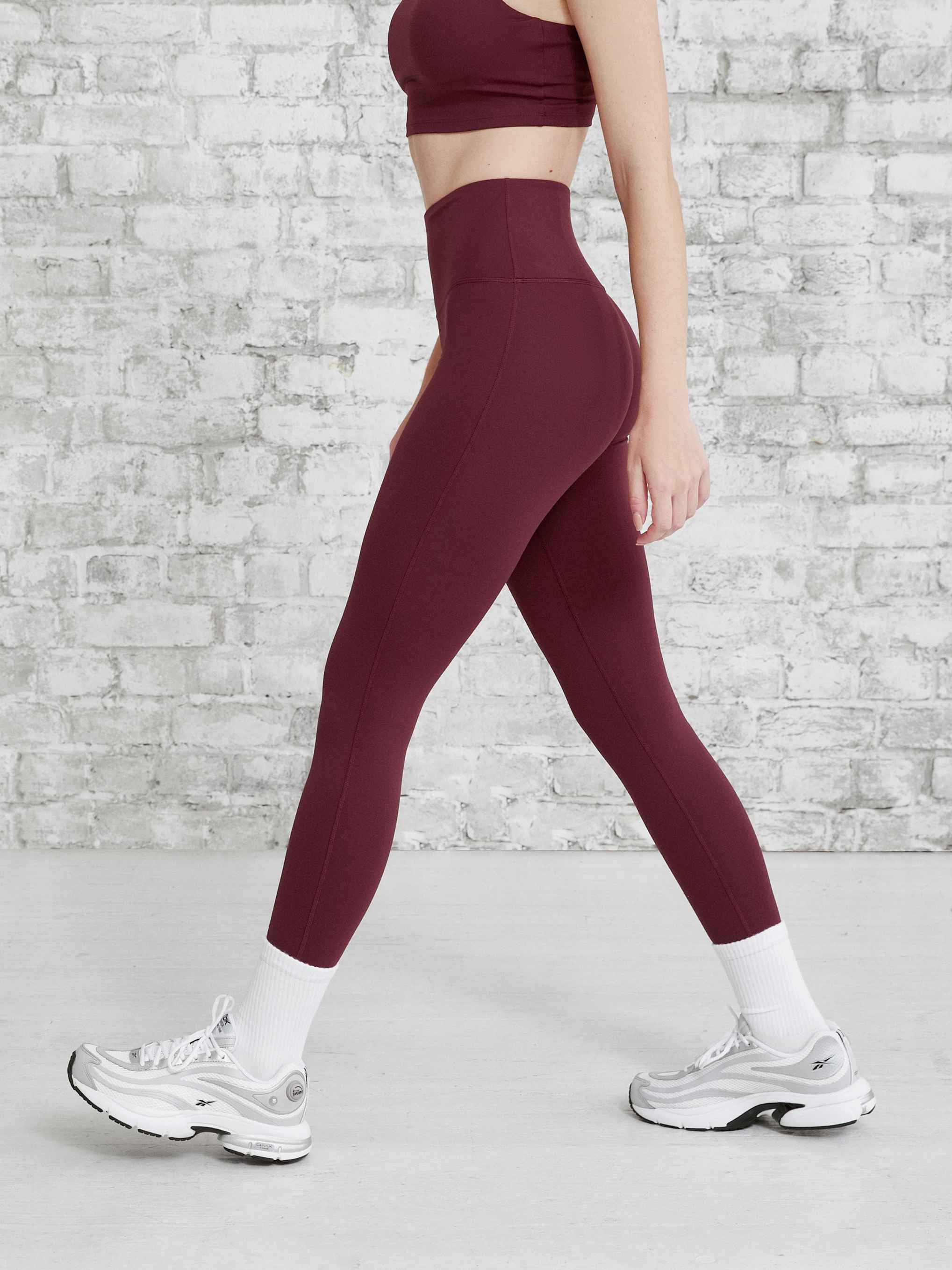 Спортивные леггинсы